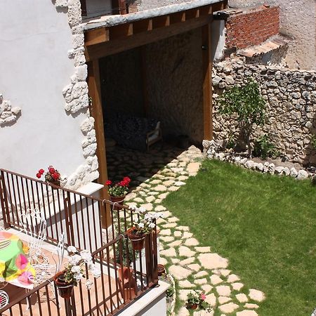 Casa De Laura Guest House Aldeasona Luaran gambar