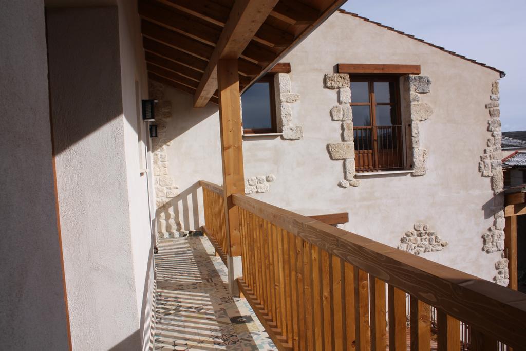 Casa De Laura Guest House Aldeasona Luaran gambar